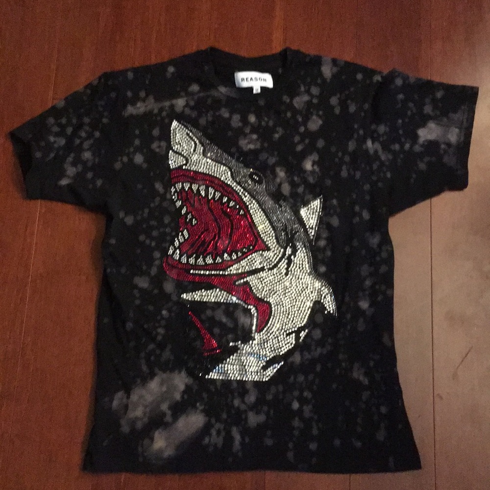 Reason gem t-shirt